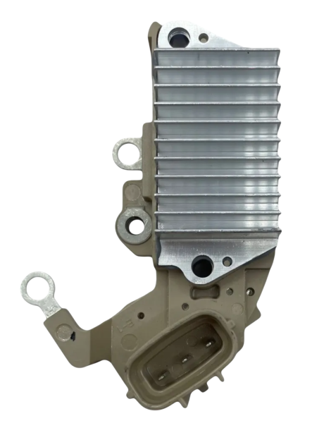 Регулятор генератора "UTM" TOYOTA RN6215A