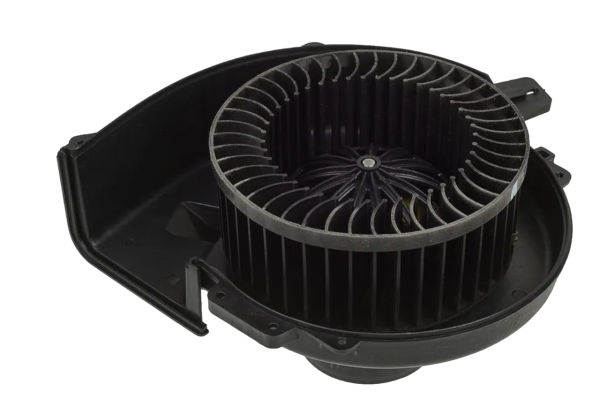 Мотор отопителя салона "SAT" VW POLO SEDAN 10-SKODA FABIA ROOMSTER 07-RAPID ST6Q1819015J