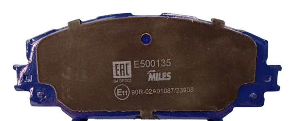 Колодки тормозные "MILES" передние  TOYOTA AURIS 1.4-1.6 07-/COROLLA 1.4 07-/RAV 4 06- E500135