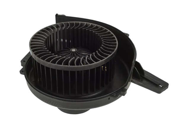 Мотор отопителя салона "SAT" VW POLO SEDAN 10-SKODA FABIA ROOMSTER 07-RAPID ST6Q1819015J