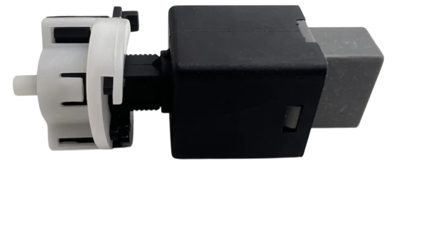 Датчик стоп-сигнала "AMD" SEN655 HYUNDAI/KIA