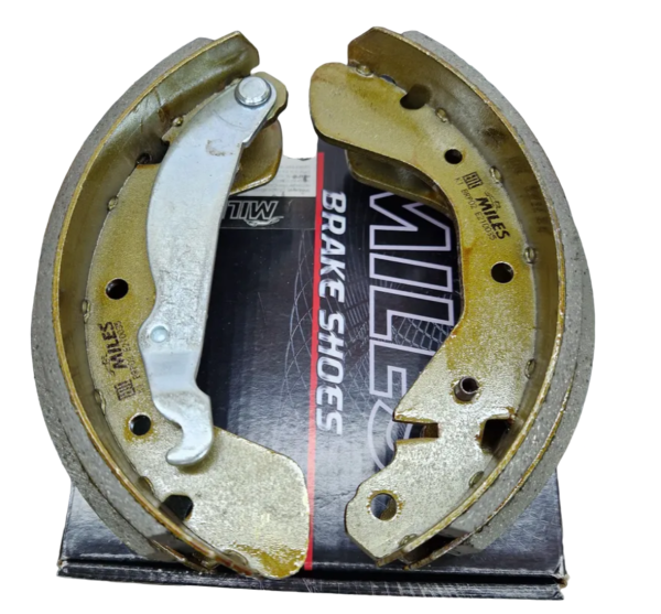 Колодки "MILES" барабанные CHEVROLET LACETTI (J200), LANOS, DAEWOO NEXIA E210035