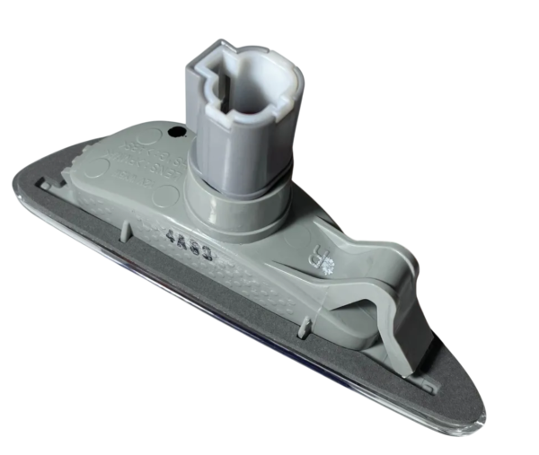 ПОВТОРИТЕЛЬ HYUNDAI/KIA УКАЗАТЕЛЯ ПОВОРОТА 92304A2000